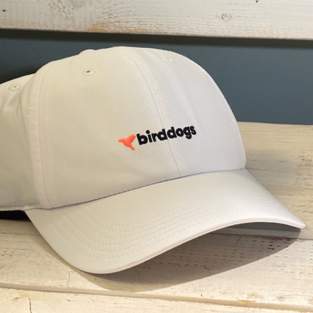 Bird Dogs Hat Mens Strap Back Golf White Baseball Cap Adjustable Stretch NWOT